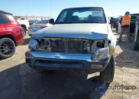 2002 Toyota Tacoma Prerunner V6 z USA, uszkodzony, nr VIN 5TESN92N22Z091203